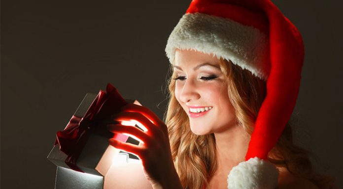 25 Unique Gift Ideas for Women – Make Gifting Special (2018)